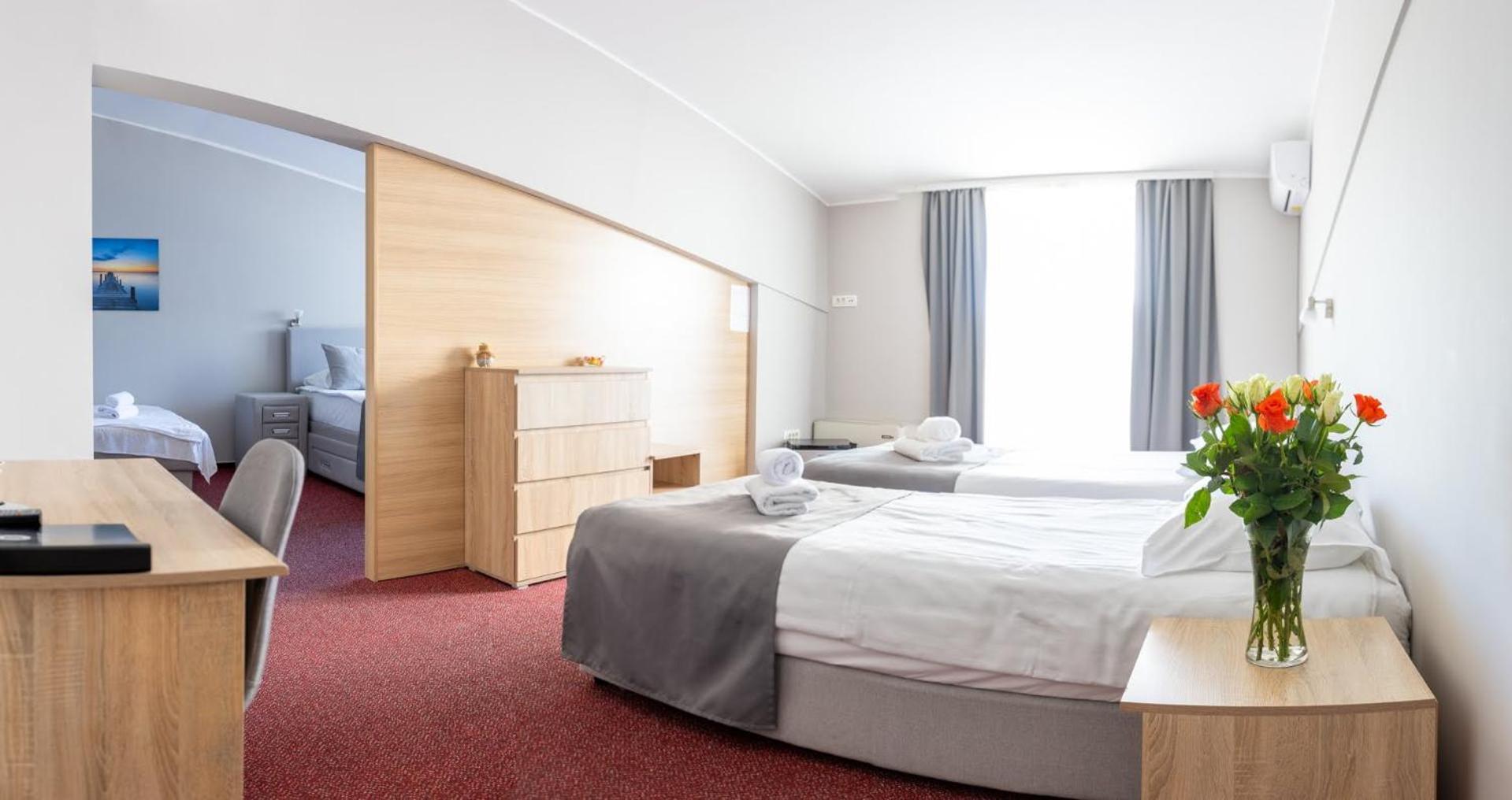 Hotel Dolenjc 新梅斯托 外观 照片