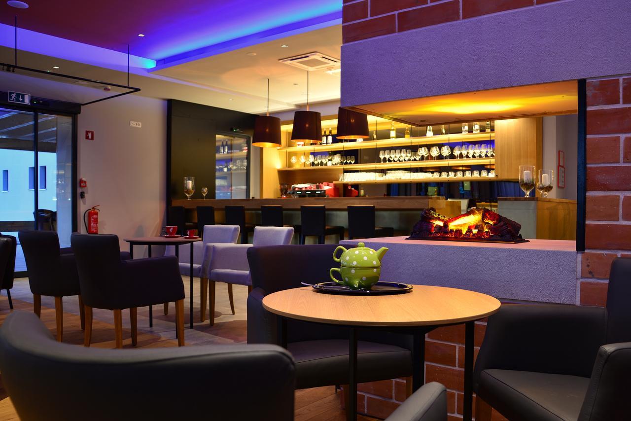 Hotel Dolenjc 新梅斯托 外观 照片