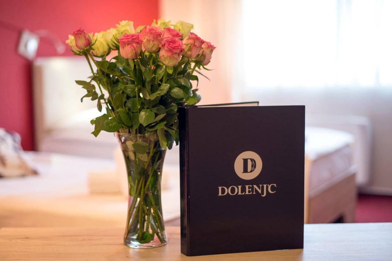 Hotel Dolenjc 新梅斯托 外观 照片